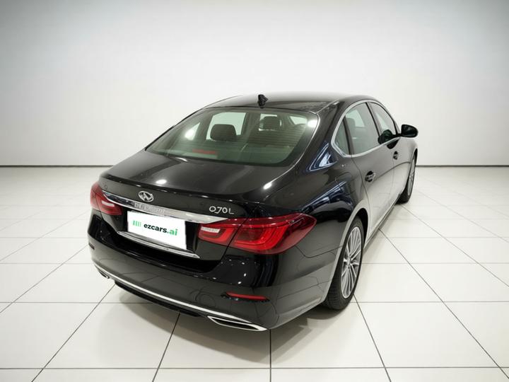 Q70 2017 Q70L 2.5L Elite photo 4