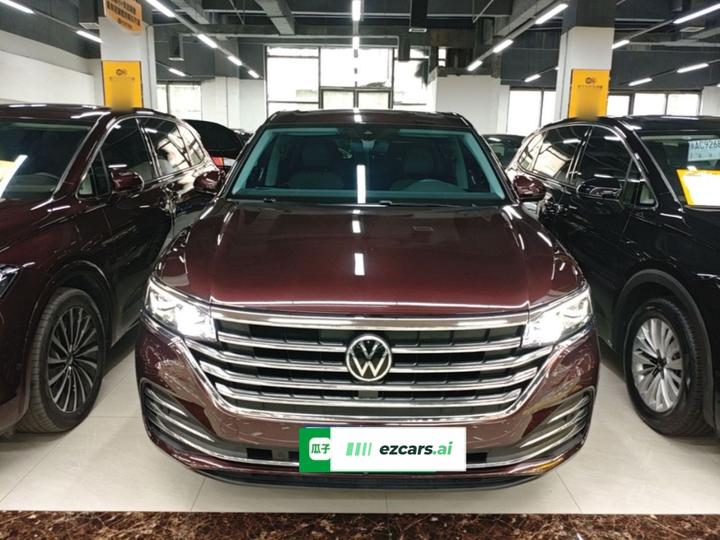 Viloran 2023 Facelift 380TSI Premium photo 2