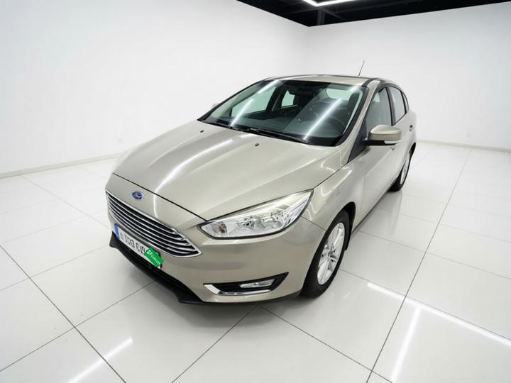 Focus 2015 Sedan 1.6L AT photo 2