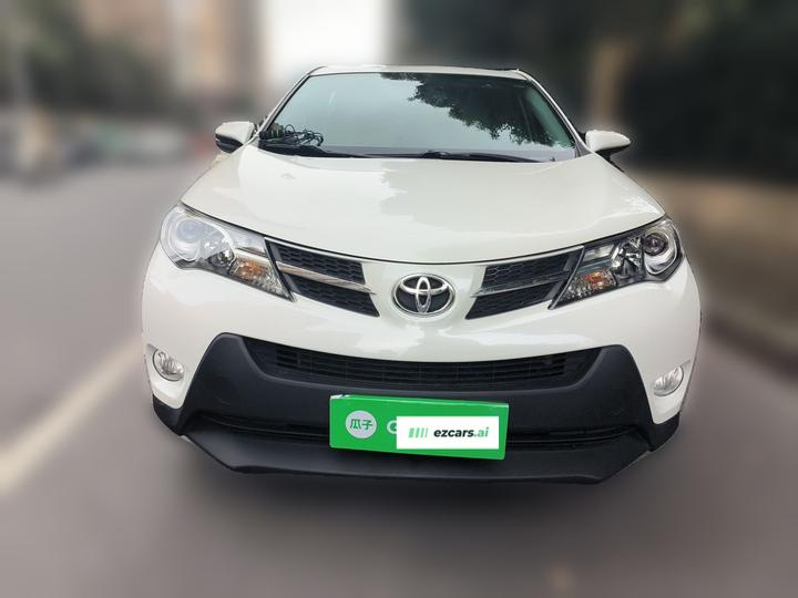 RAV4 2015 2.0L CVT AWD photo 2