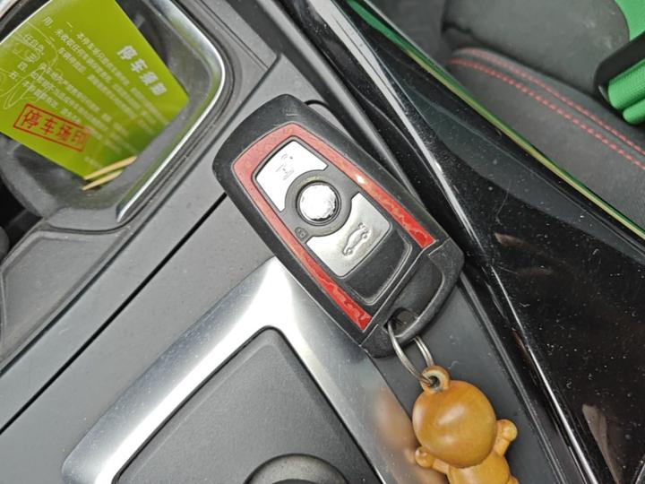 1 Series Imported 2015 120i Sport Design Package photo 8