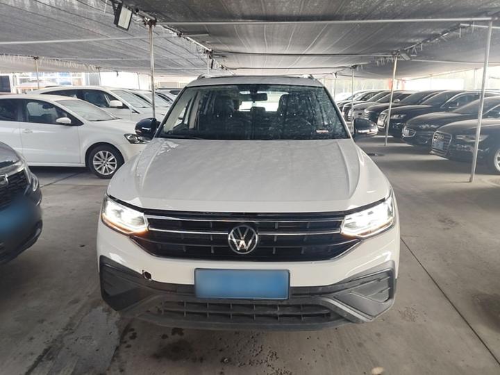 Tiguan L 2024 300TSI AT RWD photo 2