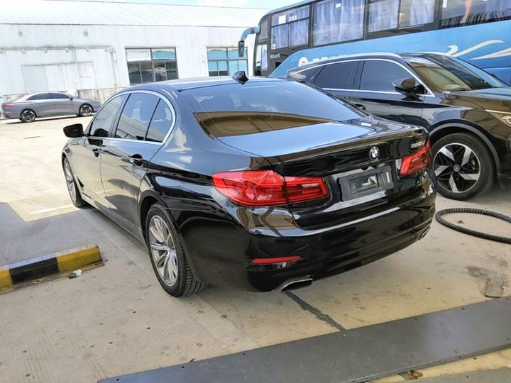 5 Series 2018 528Li Special photo 4