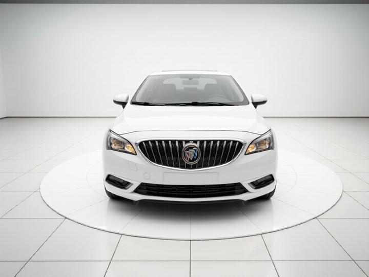 Verano 2017 Sedan 20T DCT Leading photo 2
