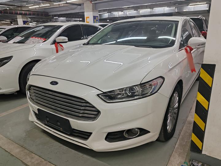Mondeo 2013 2.0L GTDi200 Fashion