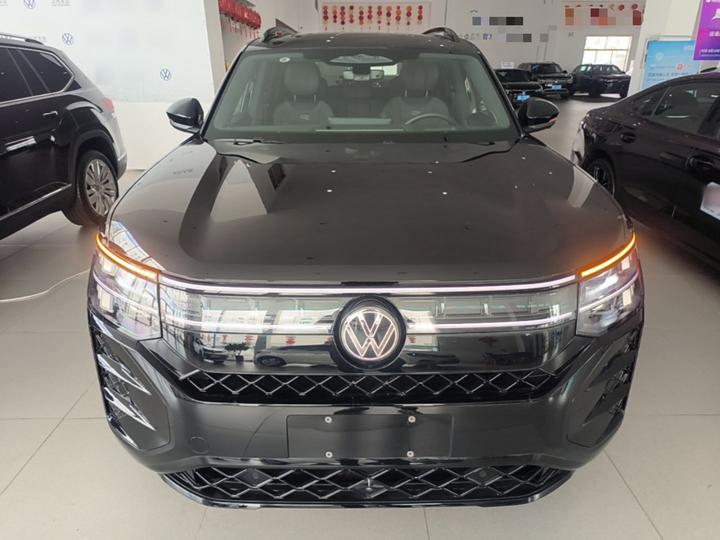 2025 Teramont Pro 450TSI AWD photo 2