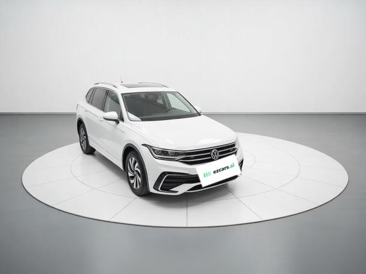 Tiguan L 2024 330TSI AT RWD R-Line photo 3
