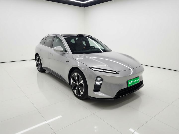 ET5T 2025 75kWh Touring photo 3