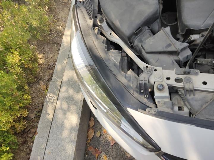 2016 1.5L MT Elite photo 7