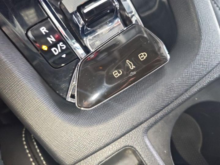 Octavia 2021 PRO TSI280 DSG Luxury photo 8