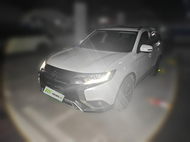 Outlander 2020 2.0L RWD Enjoy 5-Seater