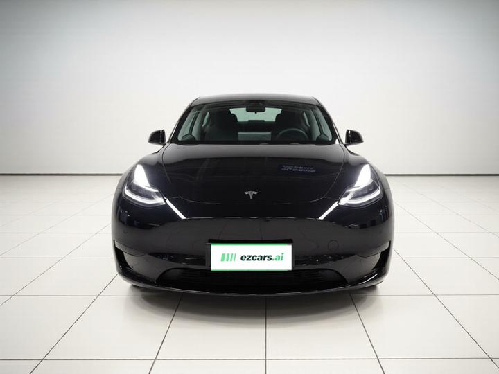 Model Y 2023 RWD photo 2