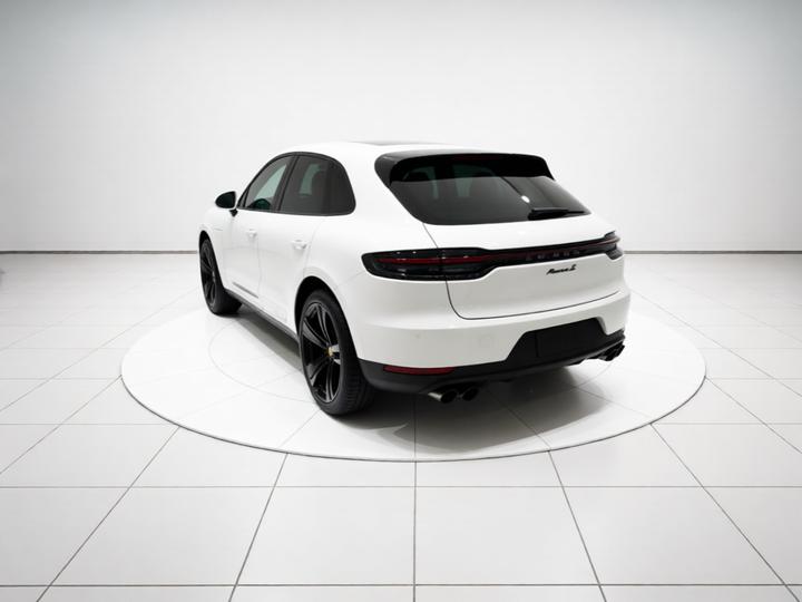 2020 Macan 2.0T photo 4