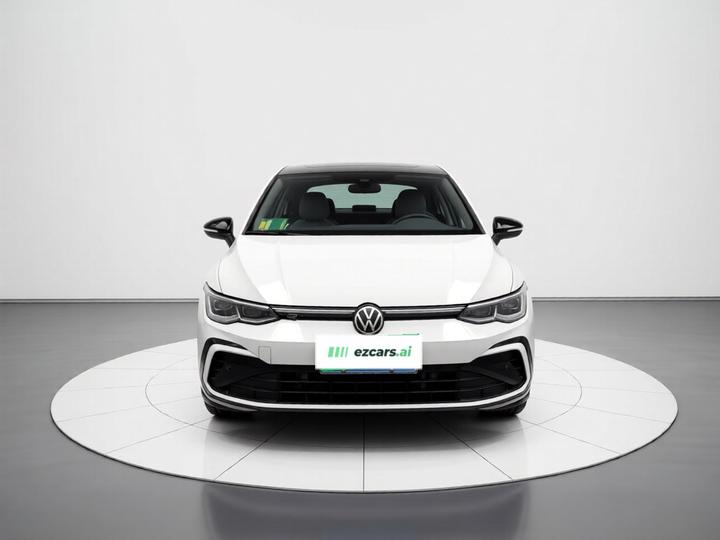 Golf 2021 280TSI DSG R-Line photo 2