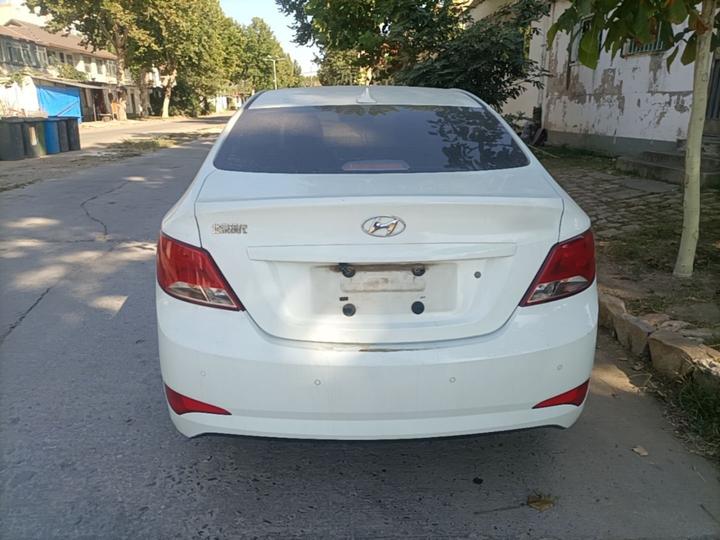 Verna 2016 1.4L AT Smart GLS photo 3