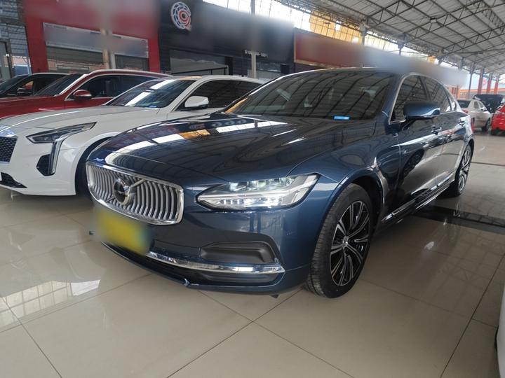 S90 2022 B5 Luxury