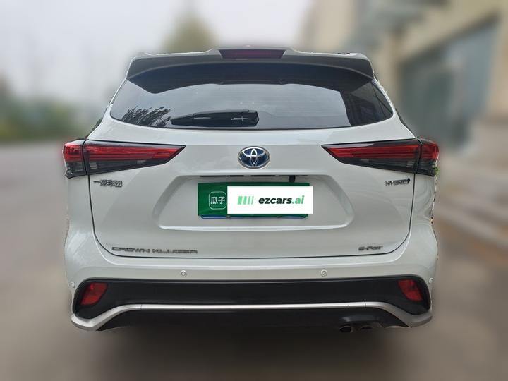 Crown 2021 2.5L HEV AWD Luxury photo 5