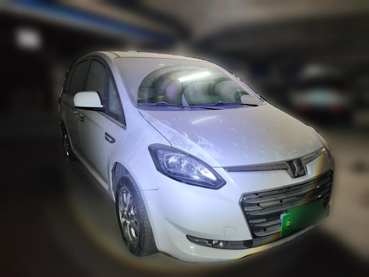 Luxgen 7 MPV 2016 2.0T Luxury photo 3