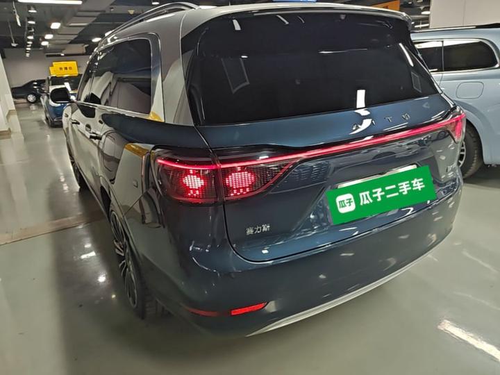 HIMA AITO M9 2024 EREV Ultra 52kWh 5-Seater photo 4