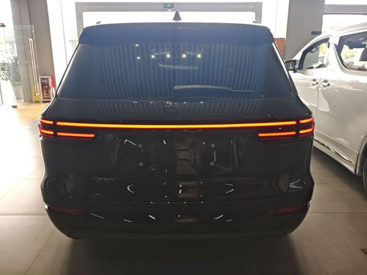 Li Auto ONE 2021 EREV 6-Seater photo 5