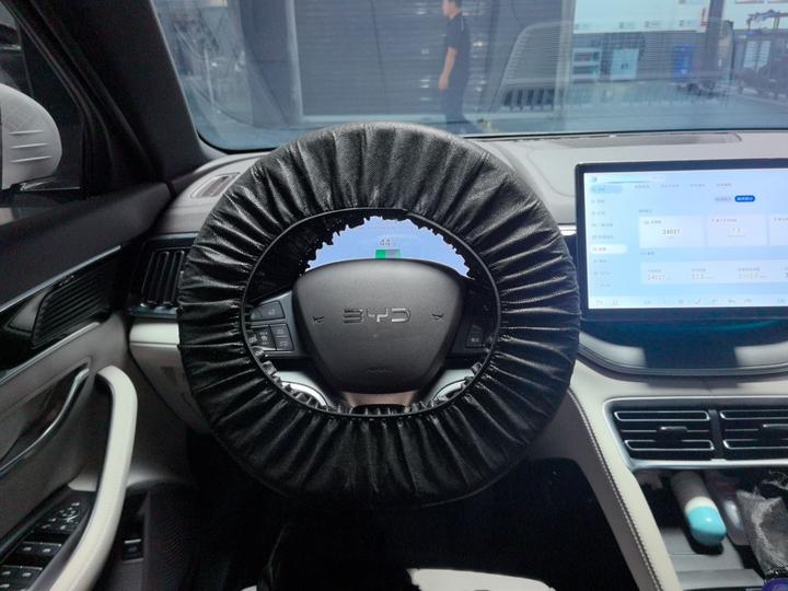 Song PLUS EV 2025 DM-i 112KM Noble photo 3