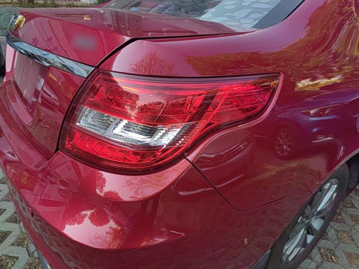 Vision 2017 1.5L AT photo 7