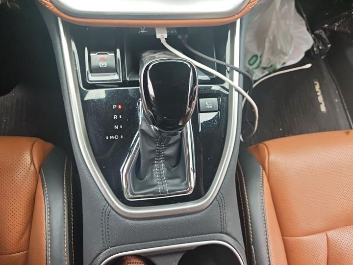 2021 2.5i Flagship EyeSight photo 6