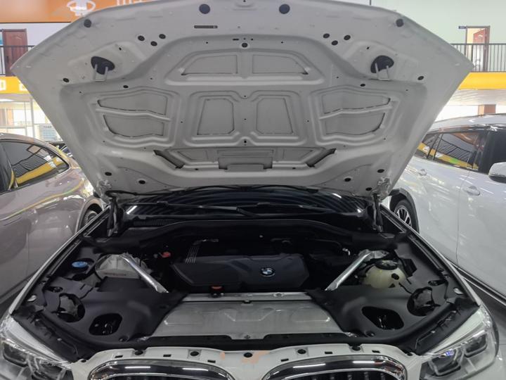 X4 2020 xDrive25i M Sport Package photo 6