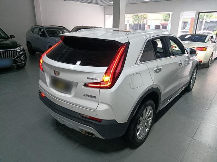 XT4 2021 28T RWD Tech photo 6