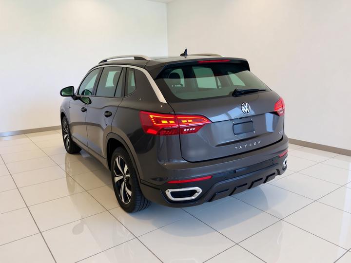 Tayron GTE PHEV 2022 1.4T Luxury photo 4