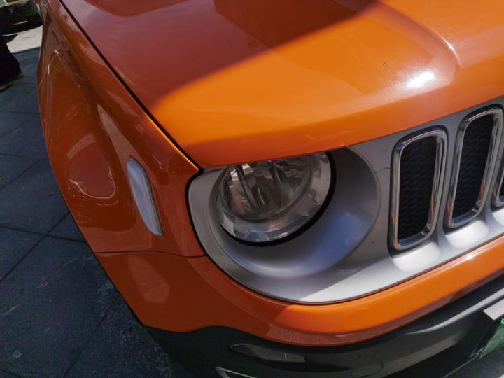 Renegade 2016 1.4T AT Smart photo 7