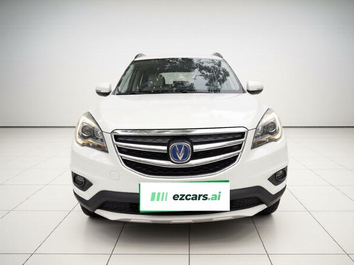 CS35 2017 1.6L MT Luxury photo 2
