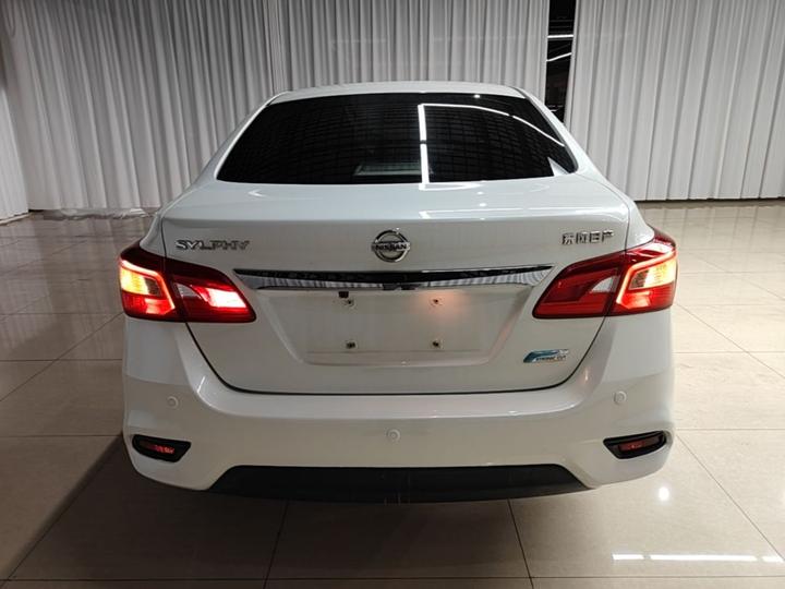 Sylphy 2016 1.6XL CVT Luxury photo 3