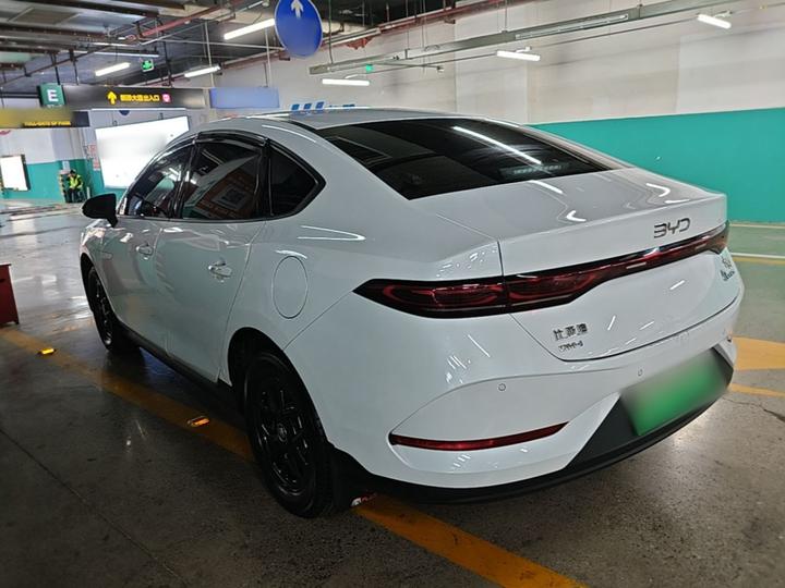 Qin PLUS 2025 DM-i ADAS 128KM Progressive photo 4