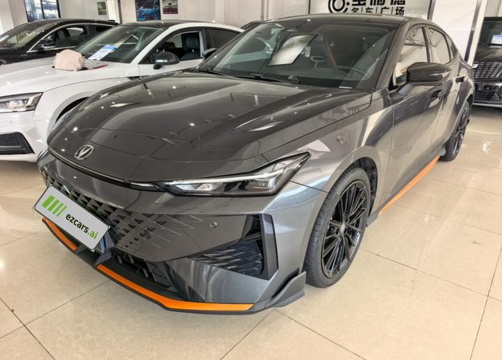 UNI-V 2024 1.5T Premium Sport