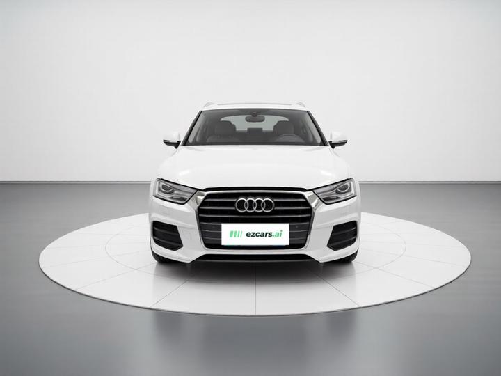 Q3 2017 30 TFSI Fashion photo 2