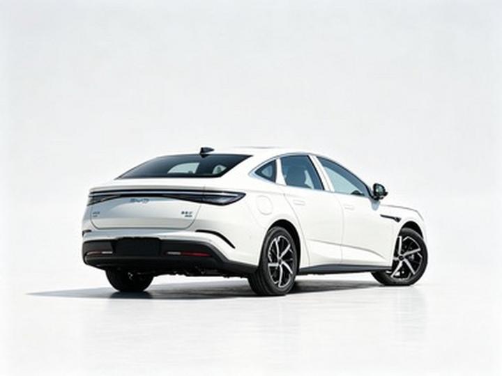 Seal 07 DM-i 2026 DM-i 1.5T 135km Premium photo 3