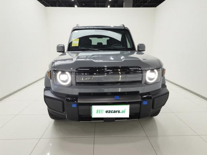 iCAR V27 2026 200KM AWD 500 photo 2