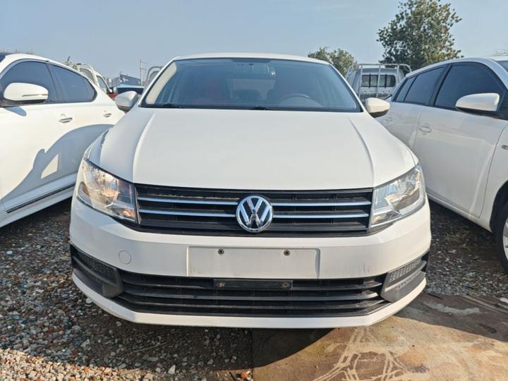 Santana 2018 1.5L AT photo 2