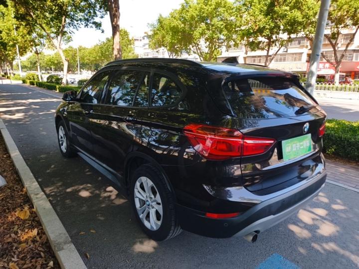 X1 2016 sDrive18Li Exclusive photo 4