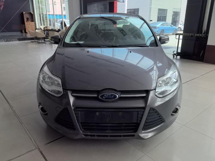 Focus 2012 Sedan 1.6L AT photo 2