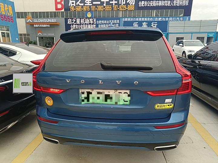XC60 EV 2021 T8 E Hybrid Sport photo 3