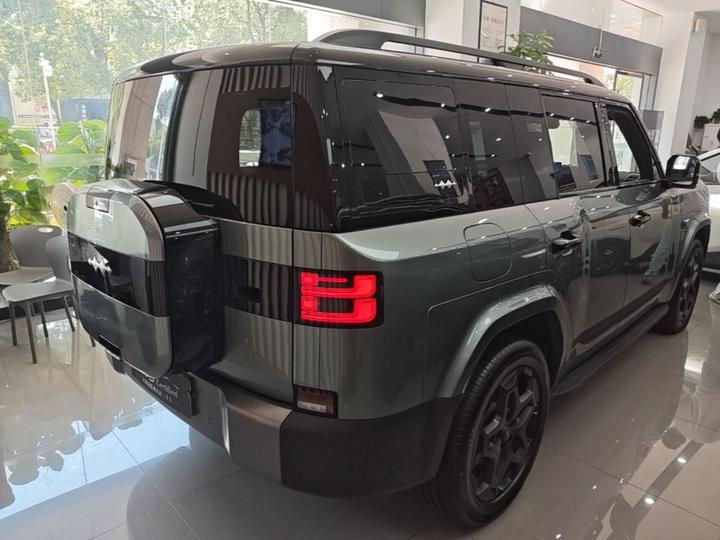 Fang Cheng Bao 7 2025 190KM AWD Ultra photo 6