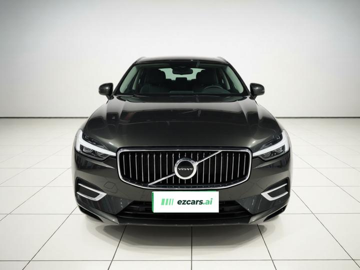 XC60 2021 T5 AWD Luxury photo 2