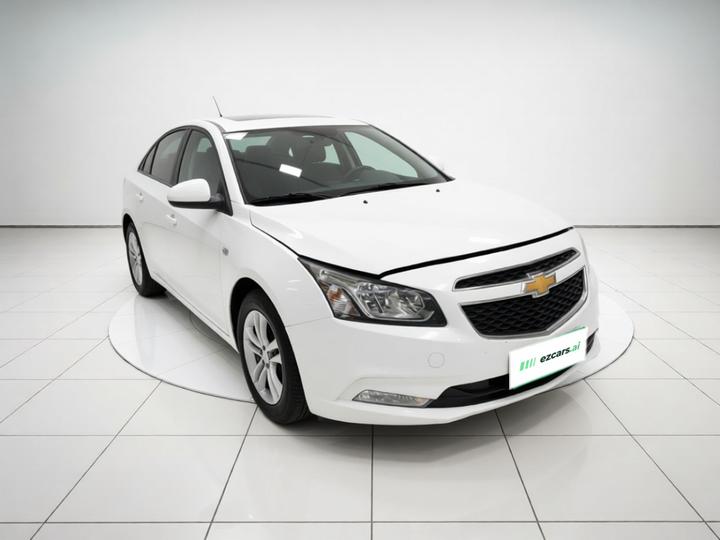 2015 1.5L Classic SE MT photo 3
