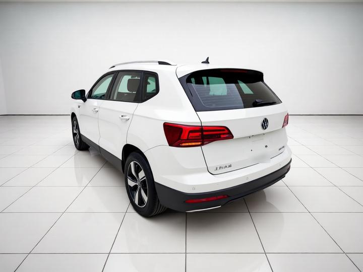 Tharu 2021 280TSI RWD photo 4