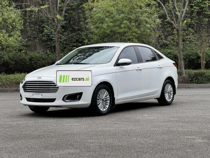Escort 2017 Facelift 1.5L MT Comfort