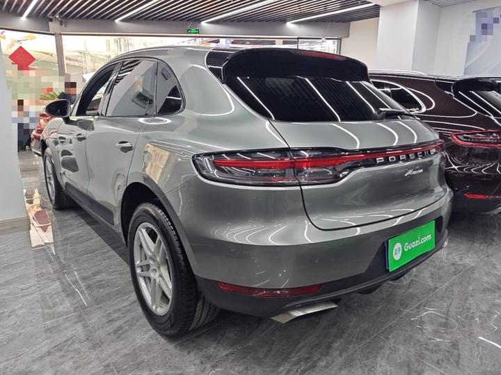 2018 Macan 2.0T photo 4