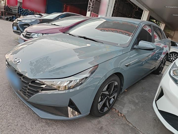 Elantra 2021 1.5L CVT LUX Premium