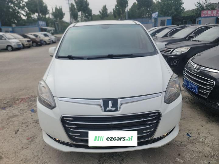 Luxgen 7 MPV 2016 2.0T Luxury photo 2